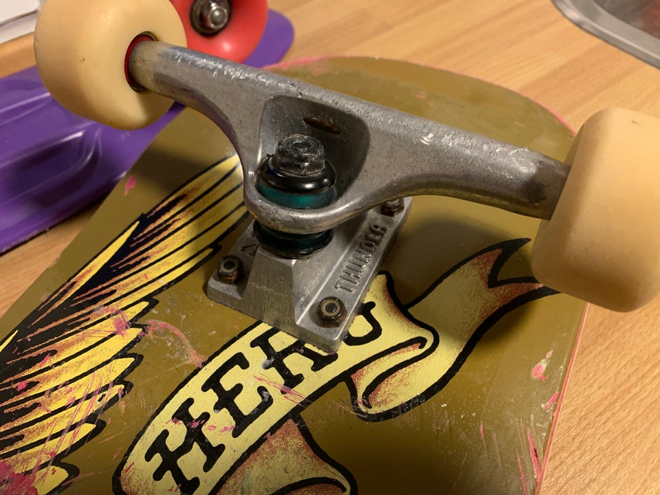 Skateboard, Anti Hero Skateboard,