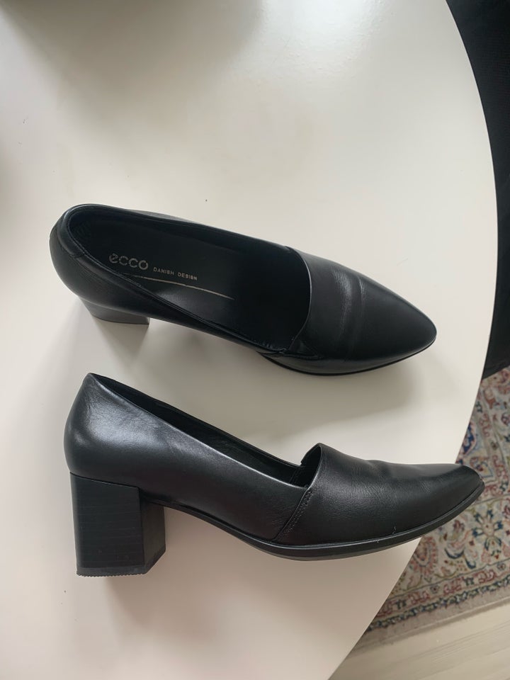 Pumps, str. 40, Ecco