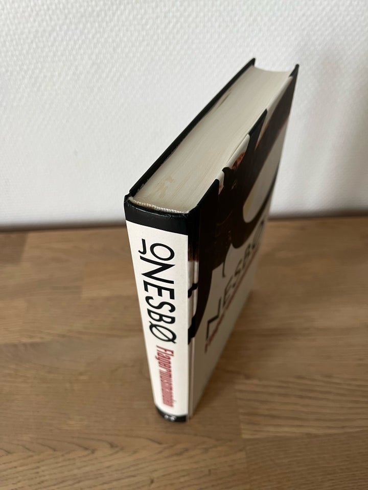 Flagermusmanden, Jo Nesbø, genre: