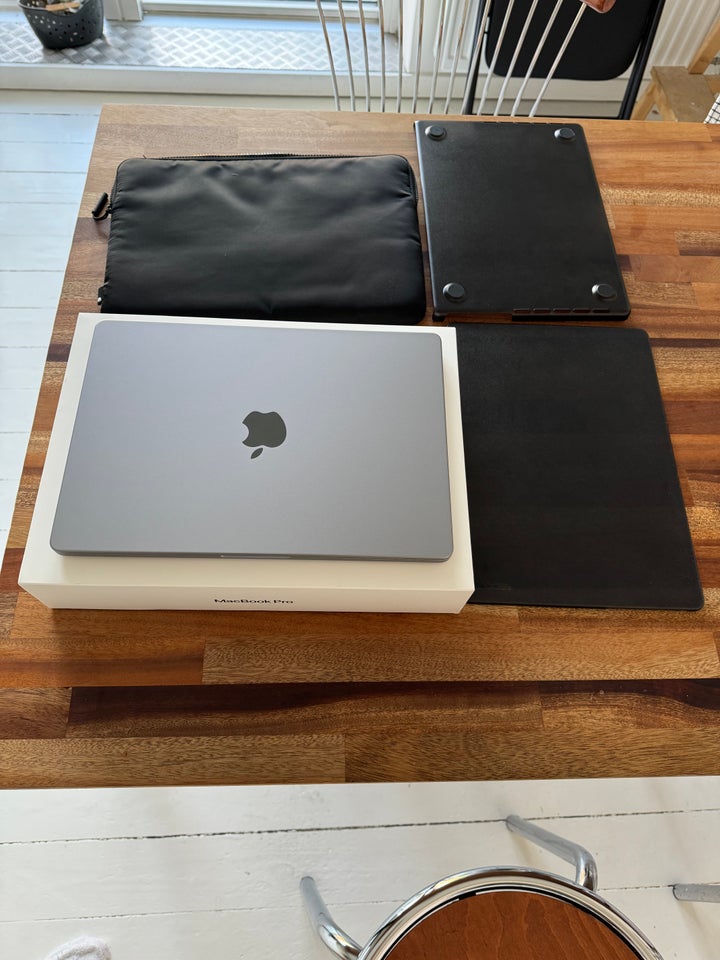 Andet mærke MacBook Pro 14" M1 Pro