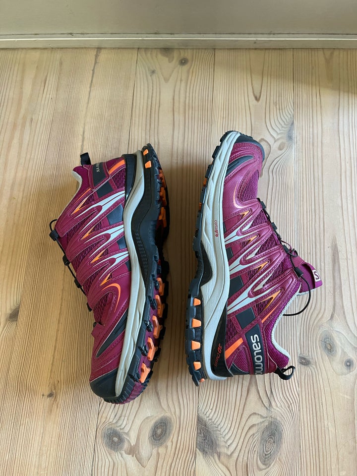 Sneakers, str. 40, Salomon