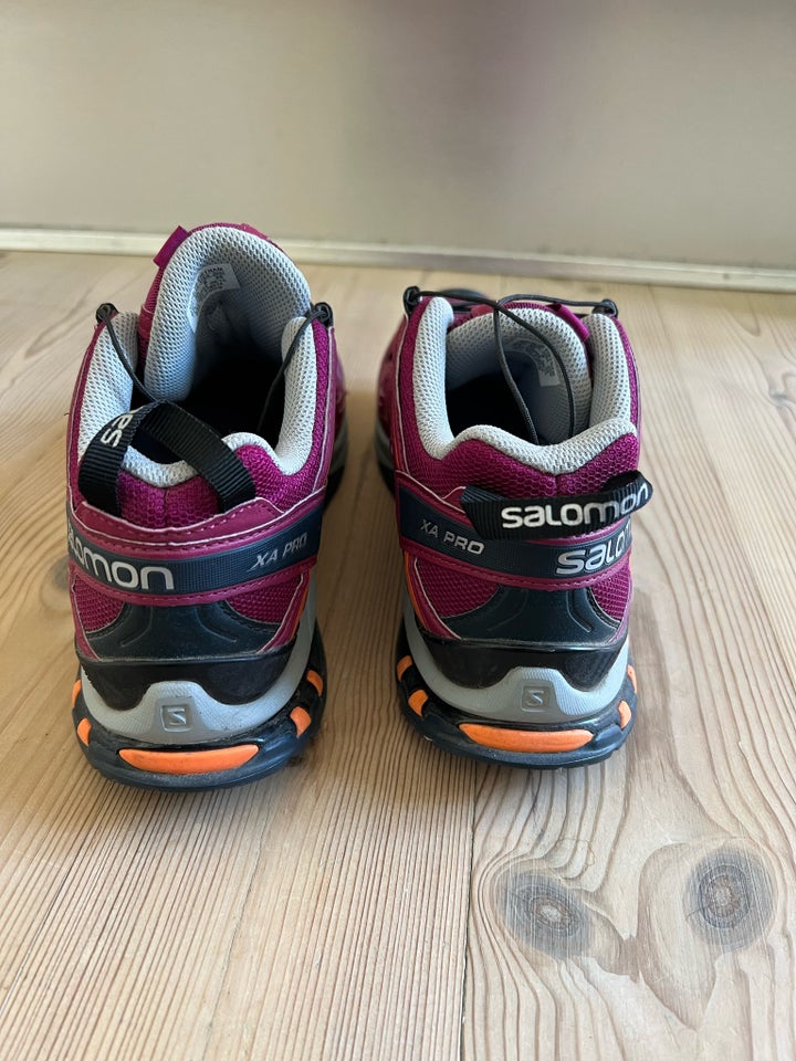 Sneakers, str. 40, Salomon