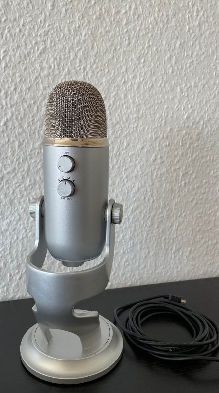 Mikrofon Blue YETI mikrofon