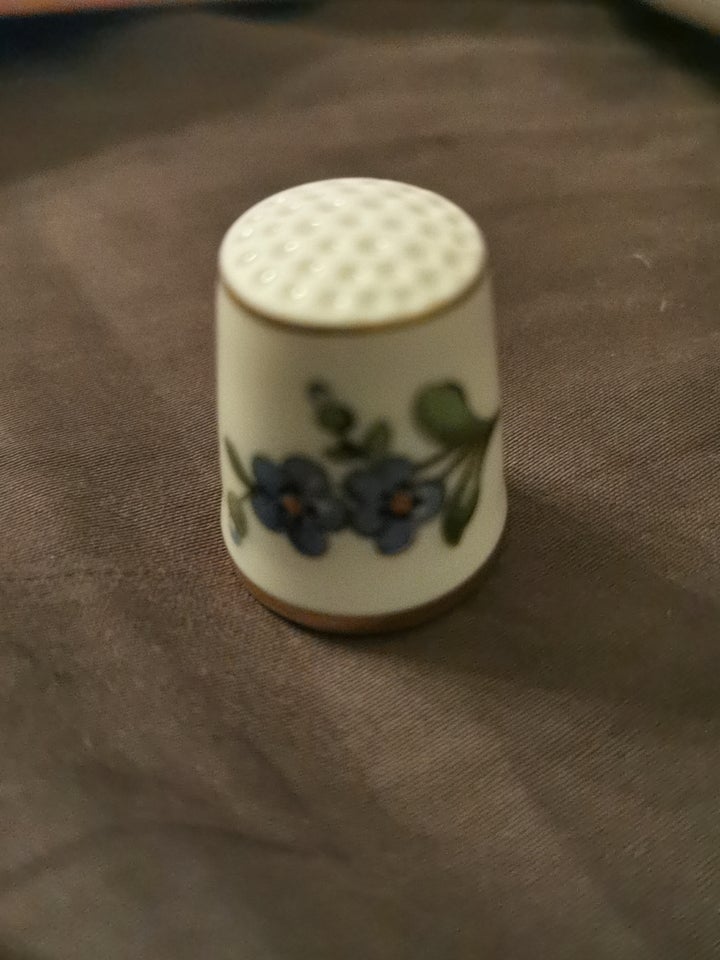 Porcelæn, Fingerbøl, Bing og