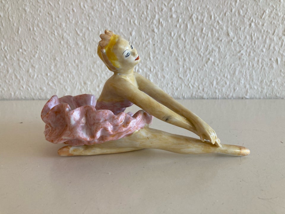 Gl Porcelænsfigur ballerina