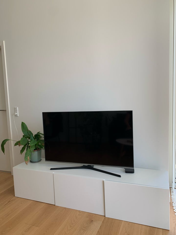 IKEA BESTÅ TV-møbel IKEA BESTÅ