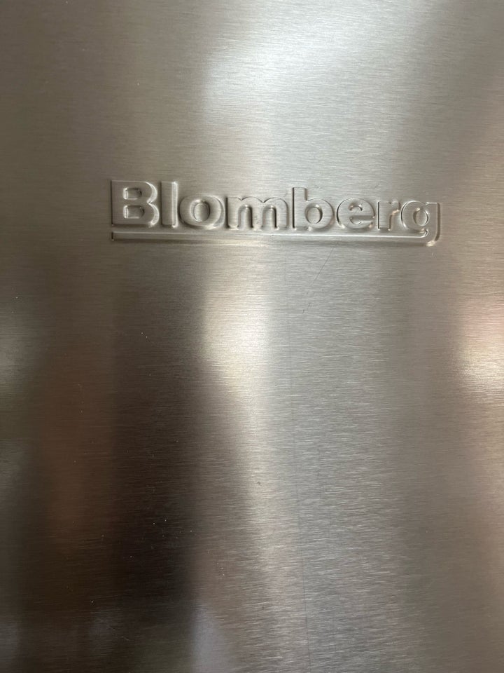 Amerikansk køleskab Blomberg