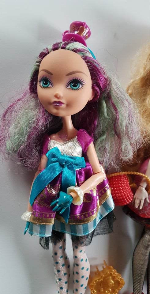 Barbie Ever after high dukker