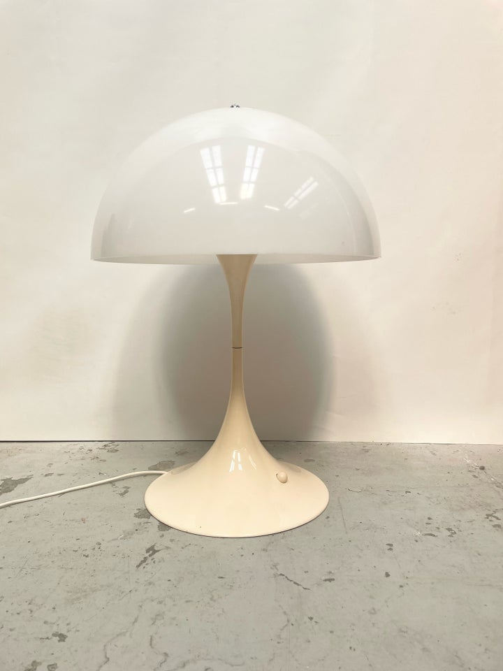 Verner Panton bordlampe