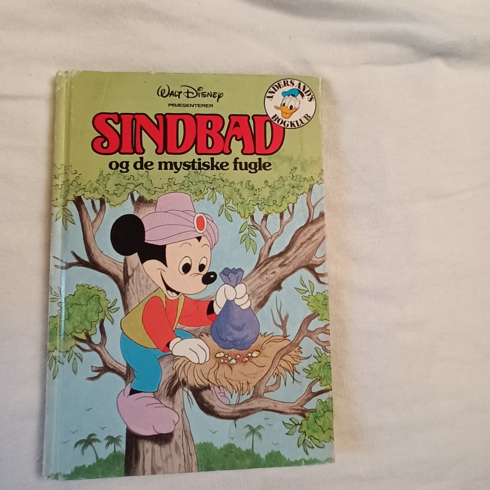 Sindbad og de mystiske fugle, Walt