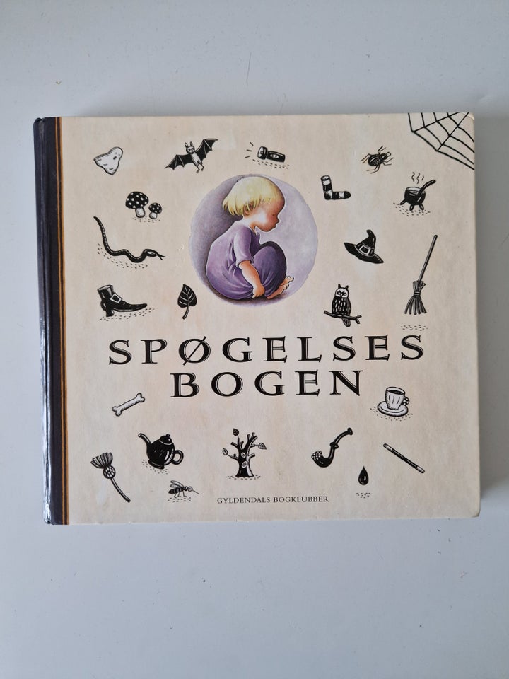 Spøgelsesbogen, Forskellige