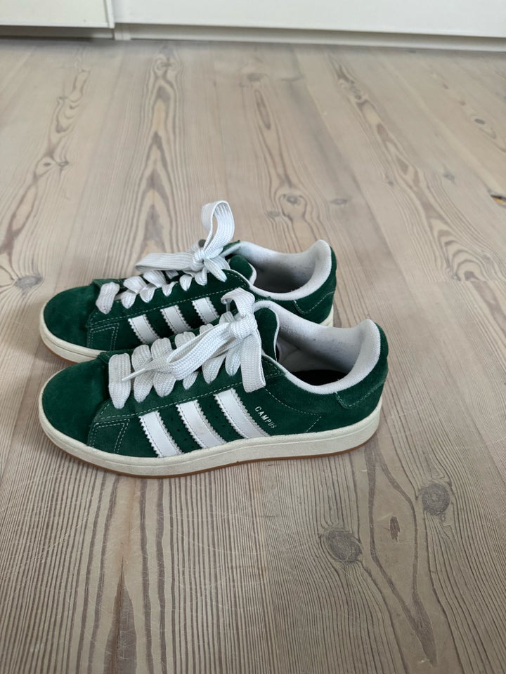 Sneakers, str. 39, Adidas