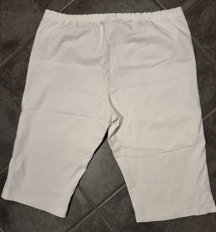 Shorts, Zhenzi, str. 54