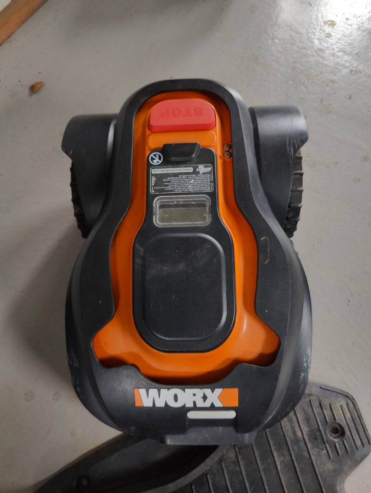 Robotplæneklipper, Worx WG790E