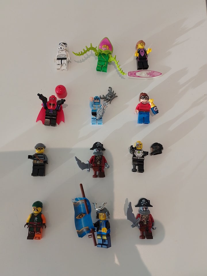 Lego Minifigures, Diverse