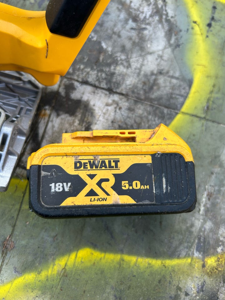 Rundsav, DeWalt