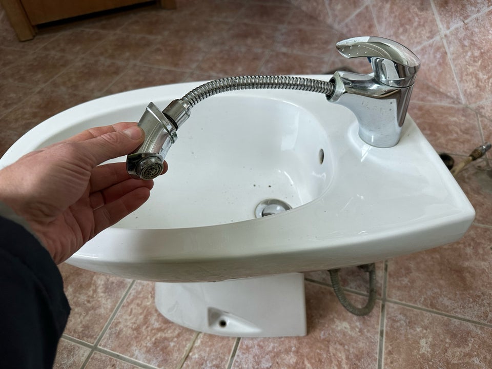 Bidet