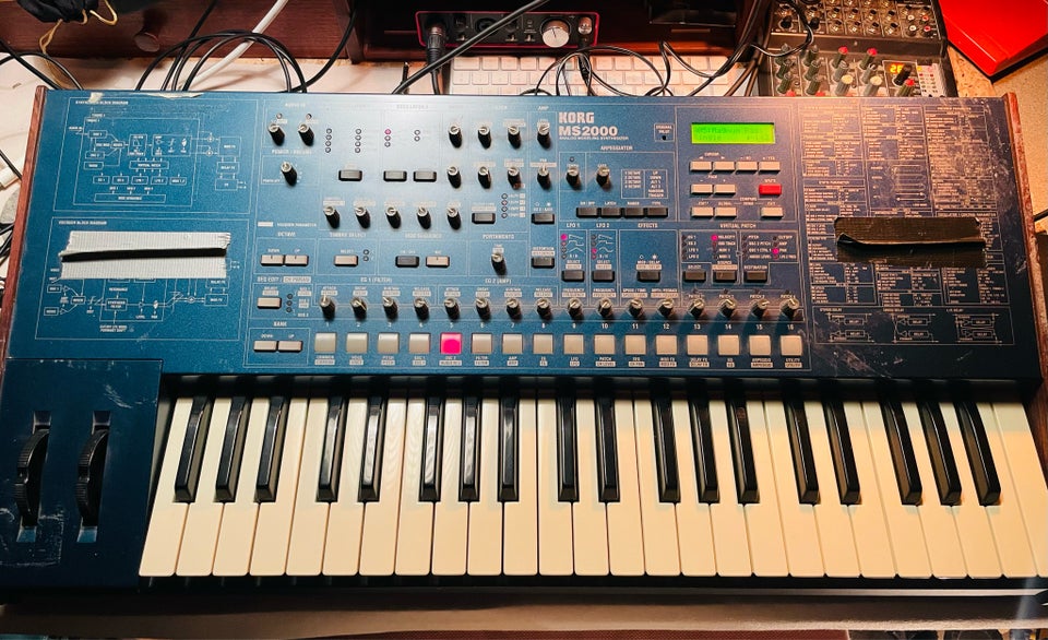 Synthesizer, Korg MS2000