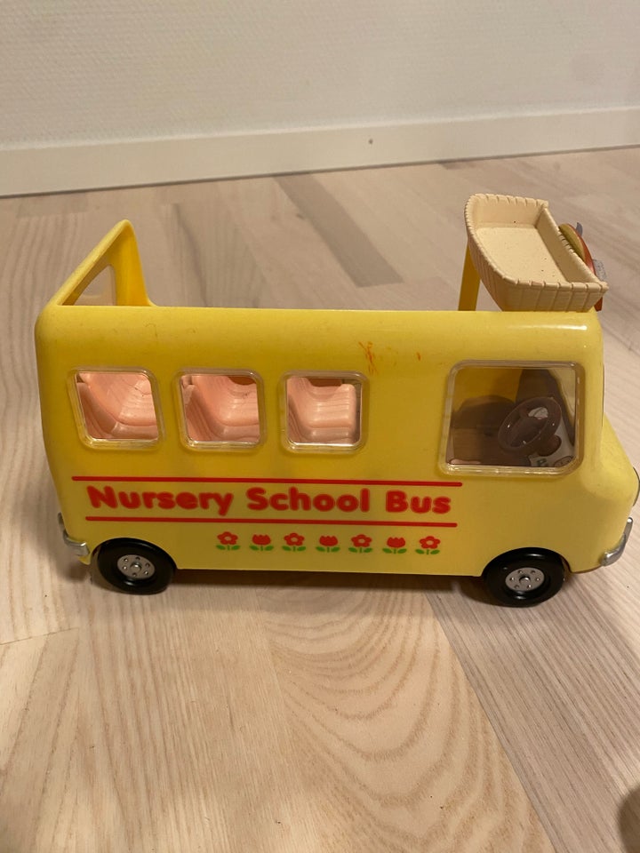 Sylvanian, Skolebus