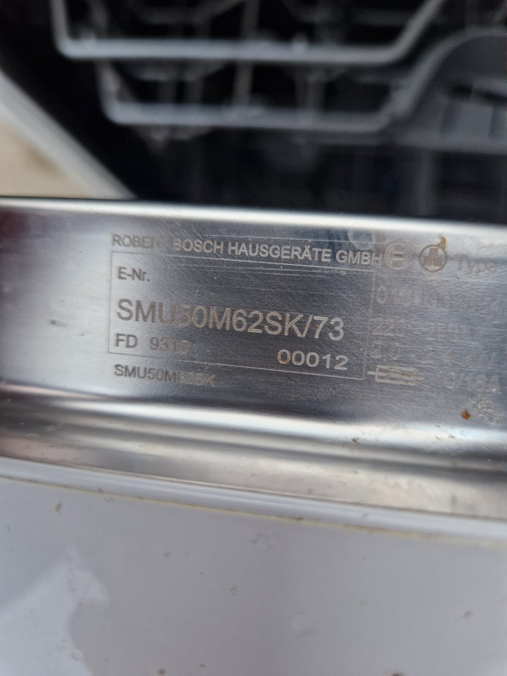 Bosch SMU50M62SK, indbygning