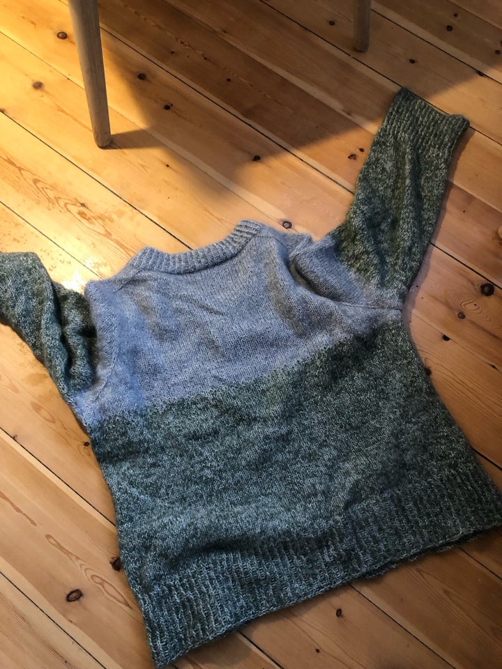 Sweater, Hjemmestrikket, str. 42