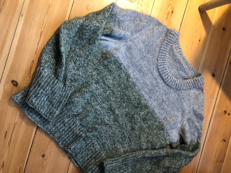 Sweater, Hjemmestrikket, str. 42