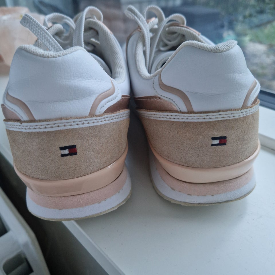 Sneakers, str. 38, Tommy hilfiger