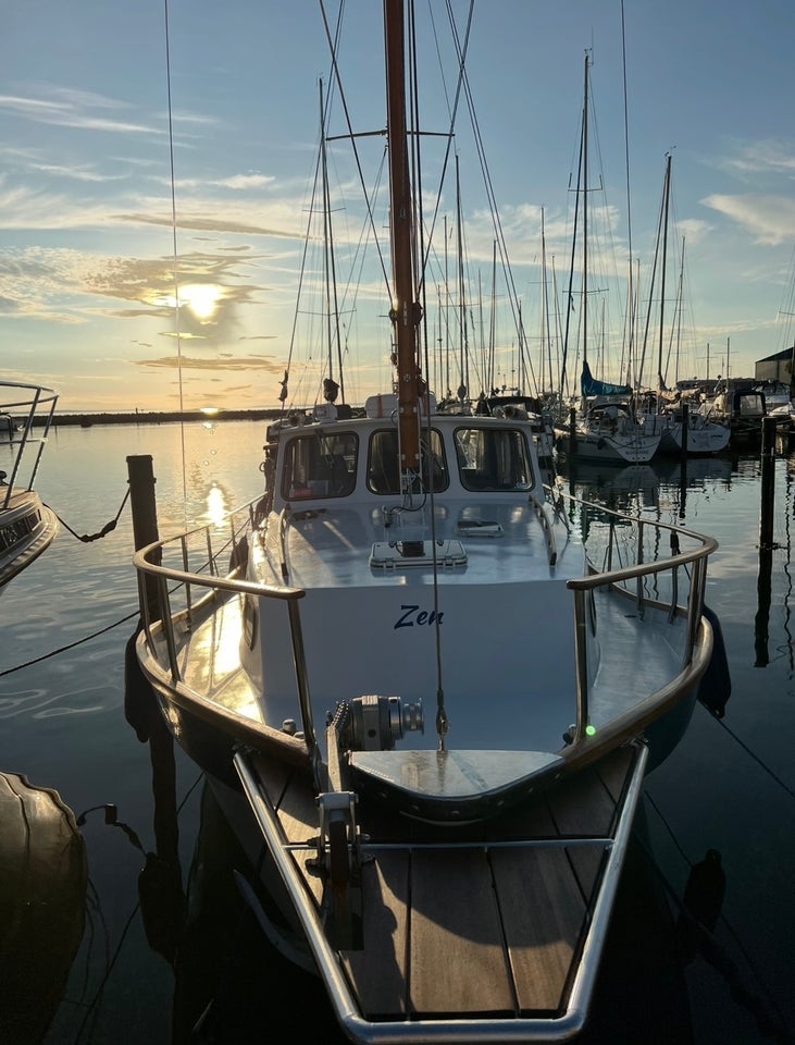 Nauticat motorsejler, årg. 1979,