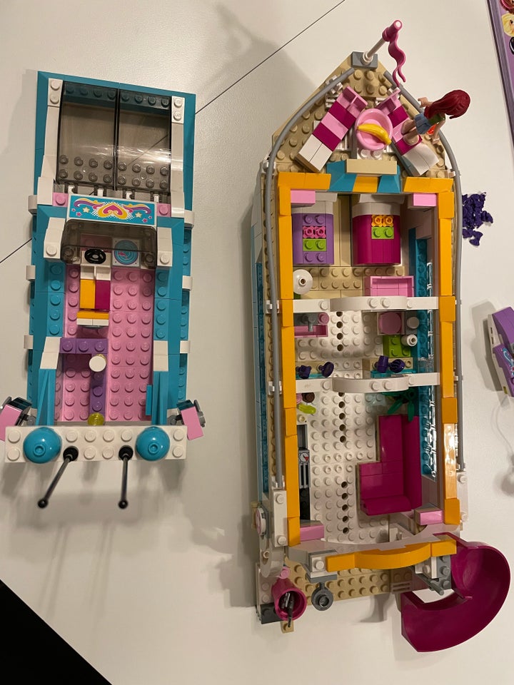 Lego Friends, Delfinbåd 41015