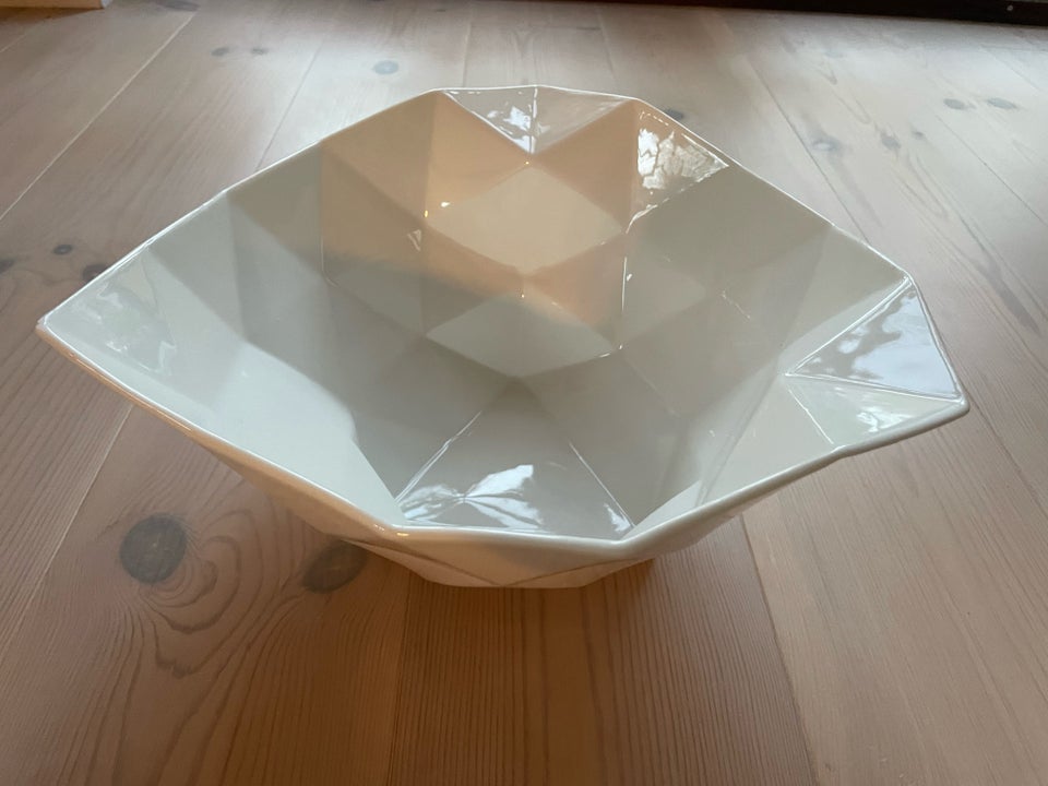 Porcelæn, Skål, Muuto