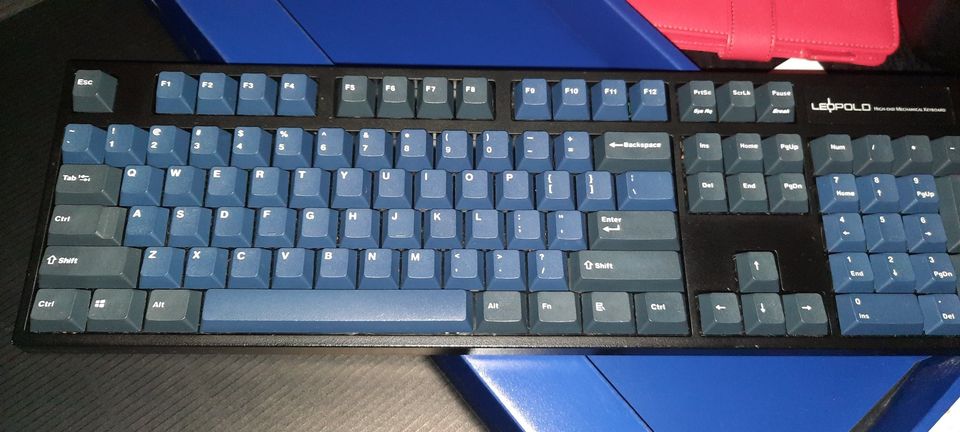 Gaming Leopold FC900R PD