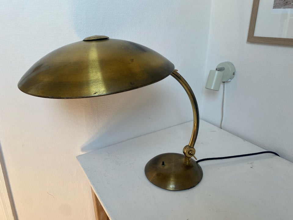 Skrivebordslampe Hillebrand