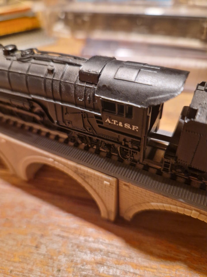 Modeltog Bachmann 4-8-4