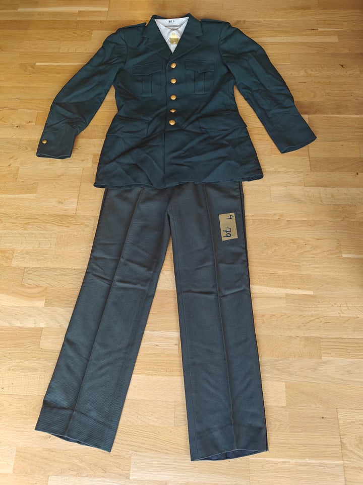 Militær, M/69 Uniform med bukser og