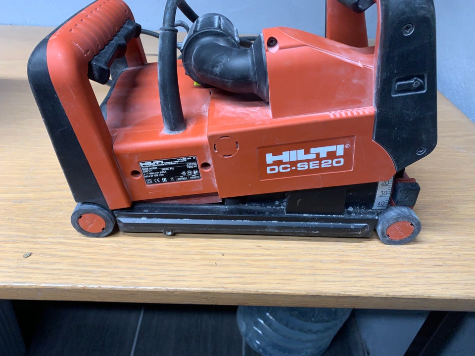 Fugefræser, HILTI DC-se20