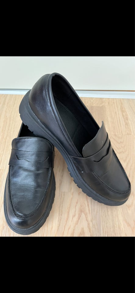 Loafers, str. 41, Sort