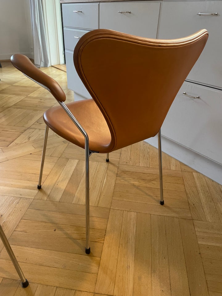 Arne Jacobsen, stol, 7er