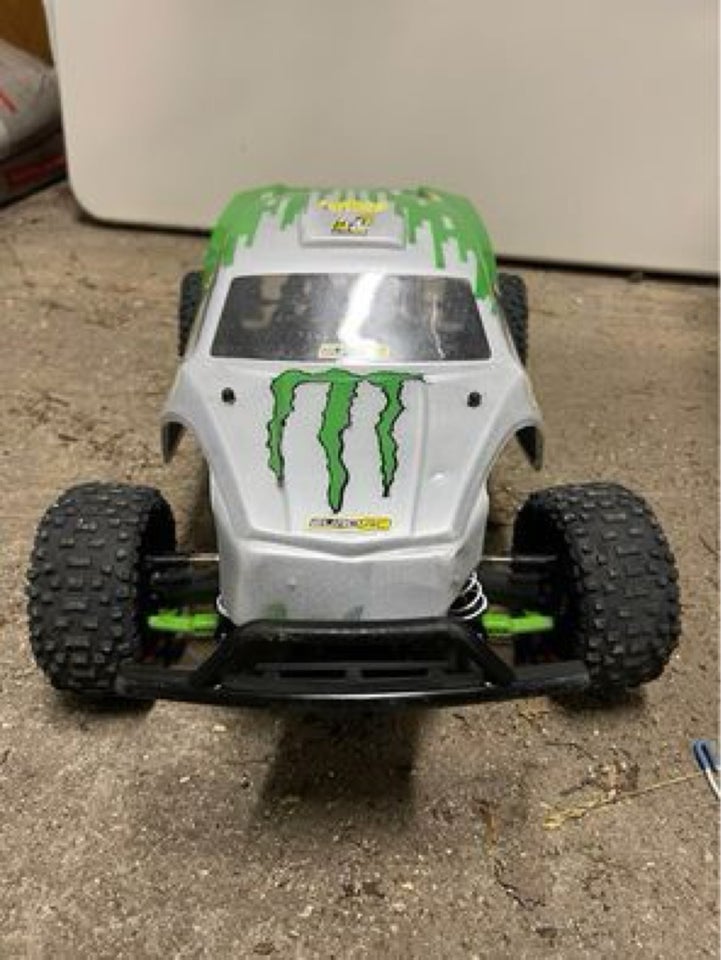 Fjernstyret bil, Traxxas Slash 4x4