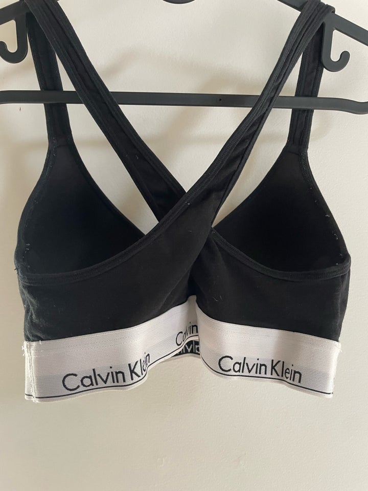 BH, Bh, Calvin Klein