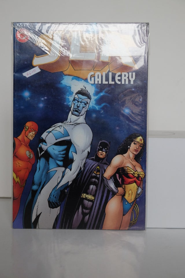 JLA Gallery, Tegneserie