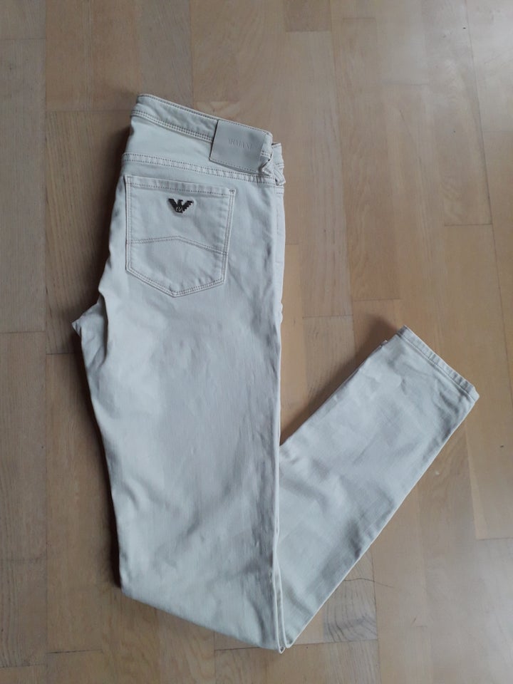 Jeans, Emperio Armani , str. 28