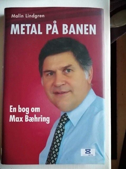 Metal på banen-en bog om Max