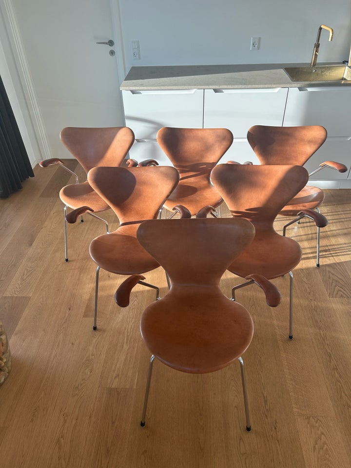 Arne Jacobsen, stol, 3207