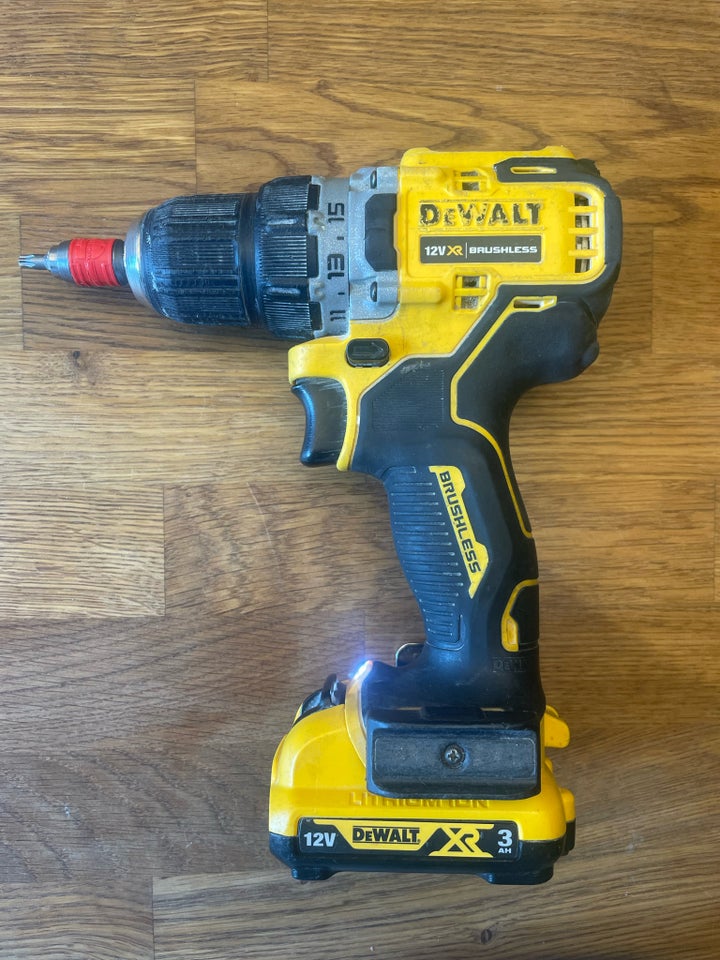 Skruemaskine, DeWalt