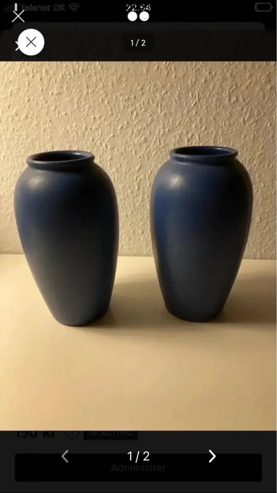 Vase, 2 store koboltblå