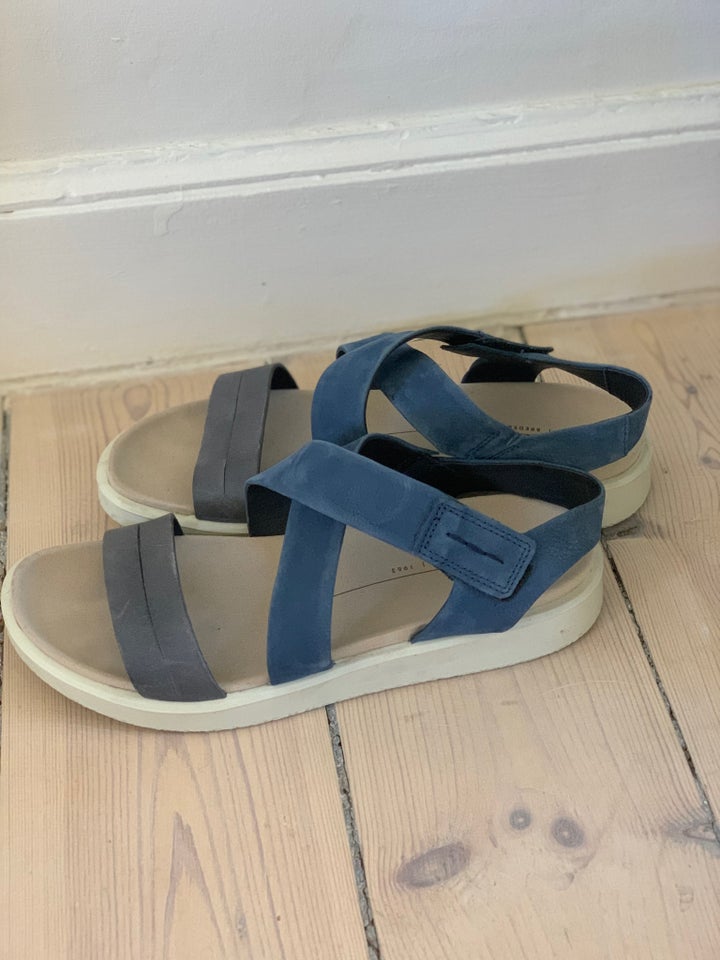 Sandaler, str. 39, Ecco