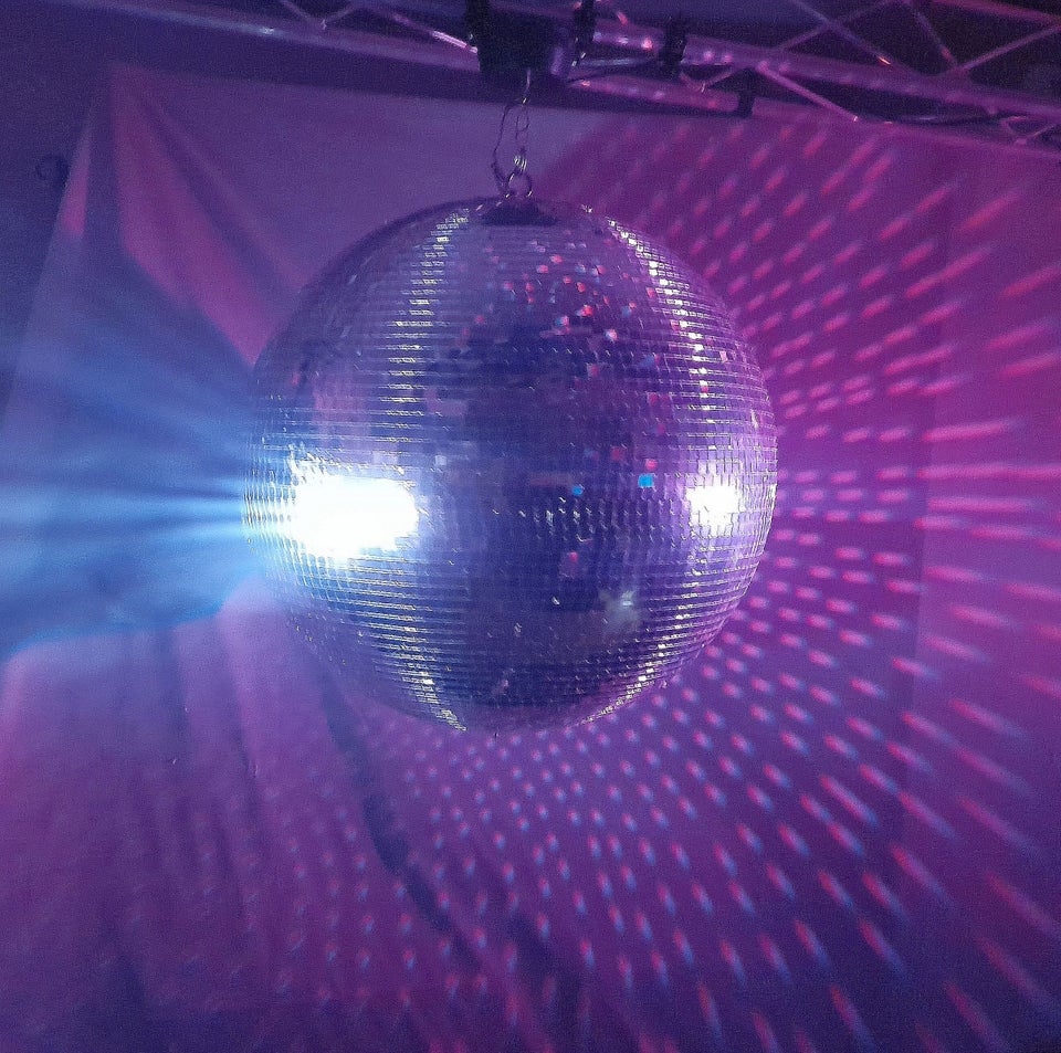 Udlejes – 50 cm. MIRROR BALL,