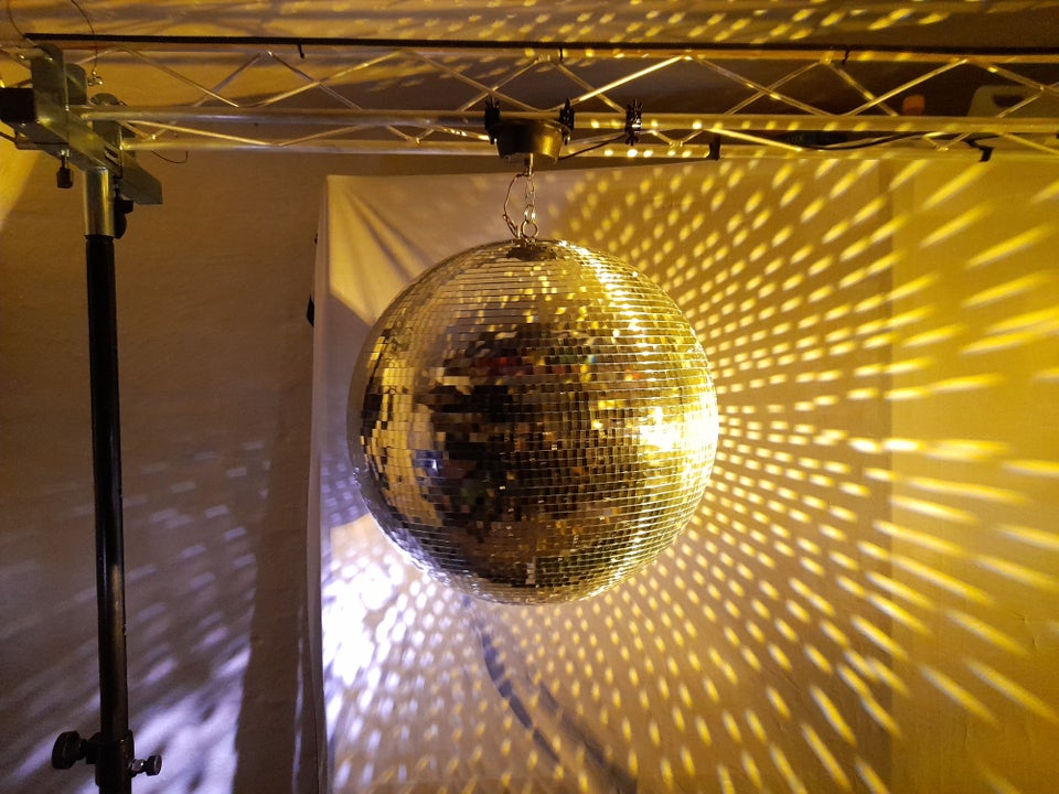 Udlejes – 50 cm. MIRROR BALL,