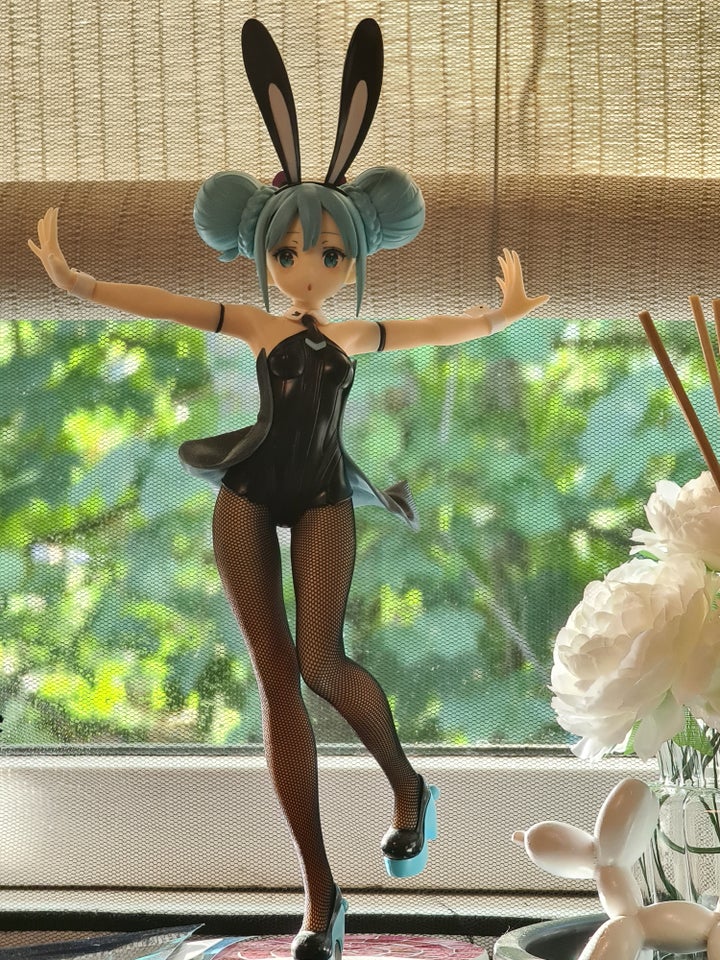 Hatsune miku bunny figur Hatsune