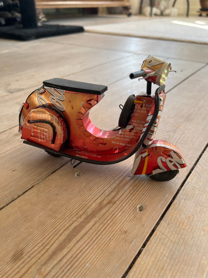 Coca Cola, Scooter lavet af